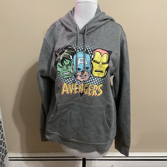 Old Navy Avengers Hoodie - mens - new with tags - Picture 1 of 6